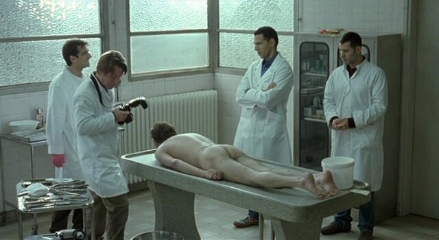 Le Petit Lieutenant (2005)-poster