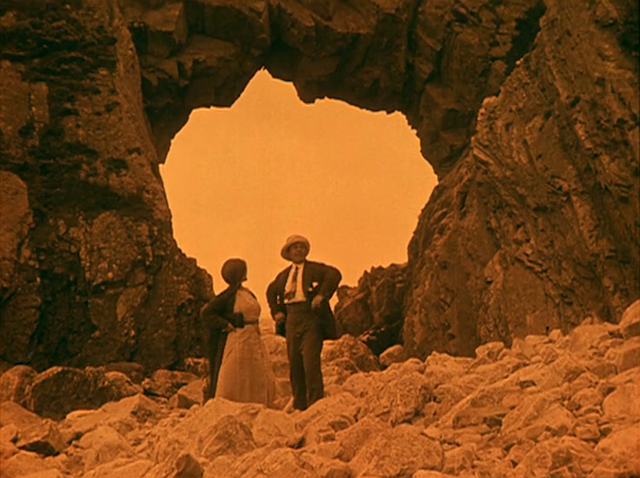 Le mystère des roches (1913)-poster