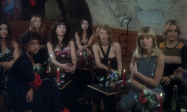 Les petites saintes y touchent (1974)-poster