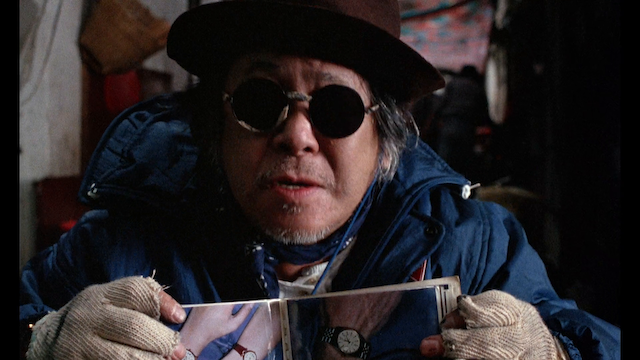 Life Is Cheap… But Toilet Paper Is Expensive (1989) by Wayne Wang & Spencer Nakasako-poster