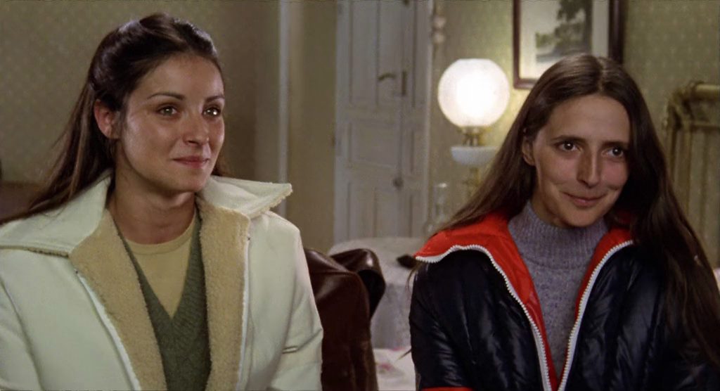 Mamá cumple 100 años / Mama Turns 100 (1979) Carlos Saura, Geraldine Chaplin, Amparo Muñoz, Fernando Fernán Gómez, Comedy, Drama, Fantasy-poster