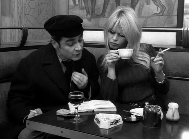 Masculine, Feminine: In 15 Acts (1966) Jean-Luc Godard, Jean-Pierre Léaud, Chantal Goya, Marlène Jobert-poster