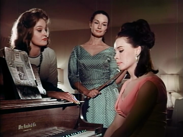 Moonlighting Wives (1966) | Worldscinema | Download Free-poster