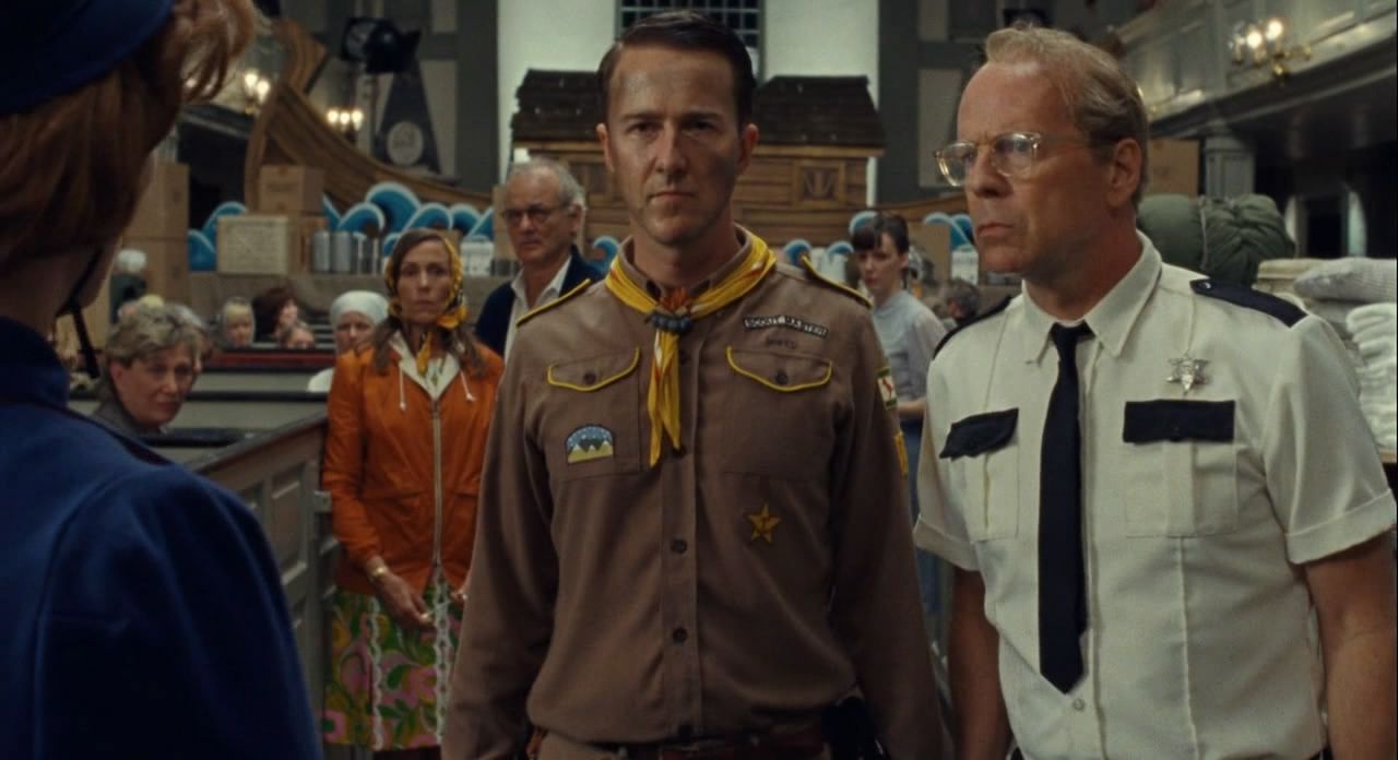 Moonrise Kingdom (2012) Wes Anderson, Jared Gilman, Kara Hayward, Bruce Willis, Comedy, Drama, Adventure-poster