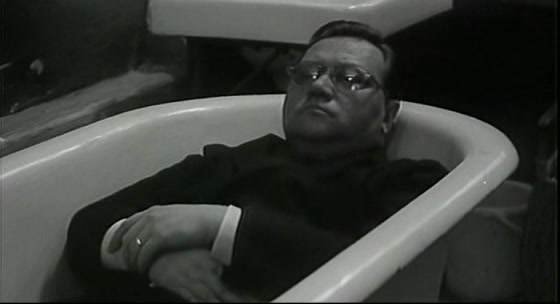 Vrazda po nasem / Murder Czech Style (1967) Jirí Weiss, Rudolf Hrusínský, Kveta Fialová, Václav Voska, Comedy, Crime-poster