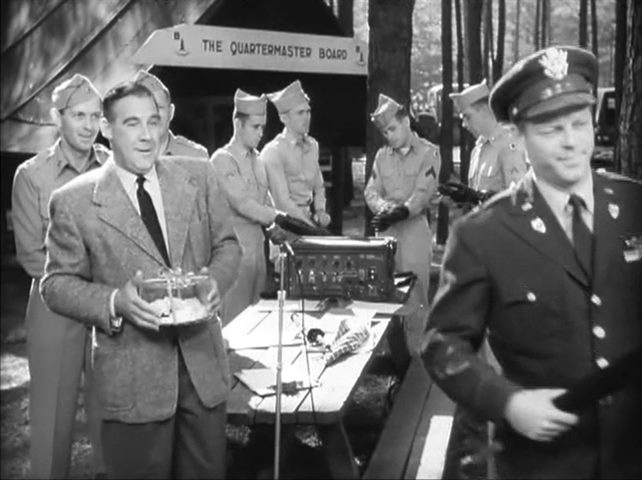 Never Wave at a WAC (1953) Norman Z. McLeod, Rosalind Russell, Paul Douglas, Marie Wilson, Adventure, Comedy, Romance-poster