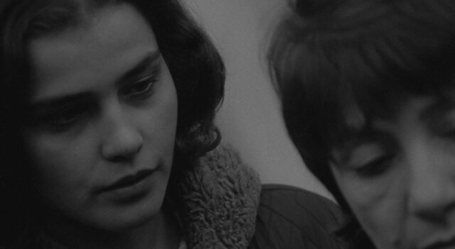 Örökbefogadás (1975)-poster