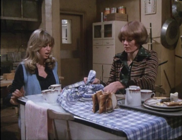 Out of Season (1975) Alan Bridges, Vanessa Redgrave, Cliff Robertson, Susan George, Drama, Romance-poster