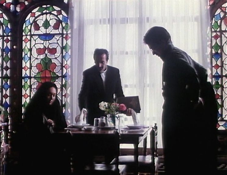 Pari (1995) Dariush Mehrjui, Niki Karimi, Ali Mosaffa, Khosro Shakibai-poster