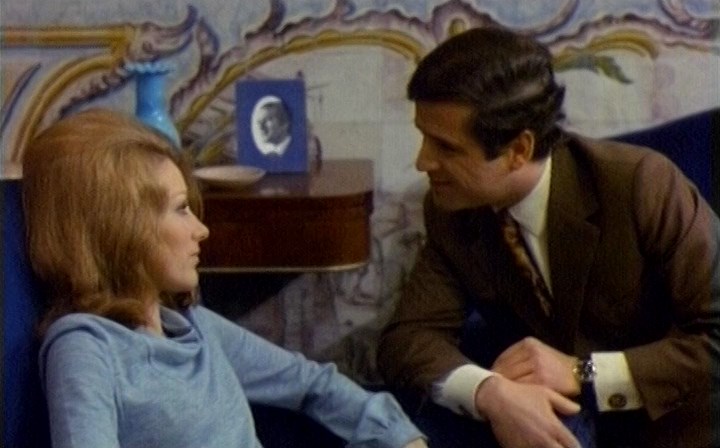 Past and Present (1972) Manoel de Oliveira, Maria de Saisset, Manuela de Freitas, Bárbara Vieira, Comedy, Drama-poster