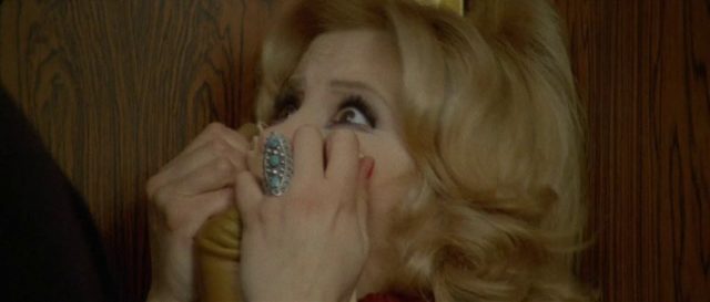 Giuliano Carnimeo - Perché quelle strane gocce di sangue sul corpo di Jennifer? AKA The Case of the Bloody Iris (1972)-poster