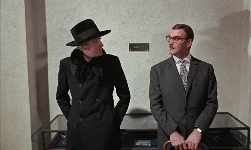 Perfect Friday (1970) Peter Hall, Ursula Andress, Stanley Baker, David Warner, Comedy, Crime-poster