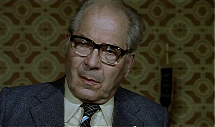 Raus aus der Haut / Changing Skins (1997) Andreas Dresen, Susanne Bormann, Fabian Busch, Otto Mellies, Comedy, Drama-poster