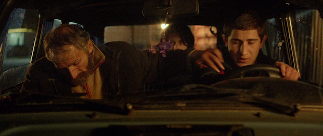 Razzhimaya kulaki (2021)-poster