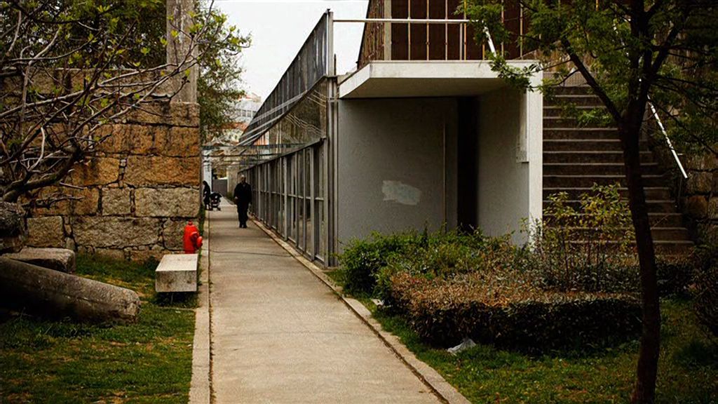 Reconversion (2012) Thom Andersen-poster