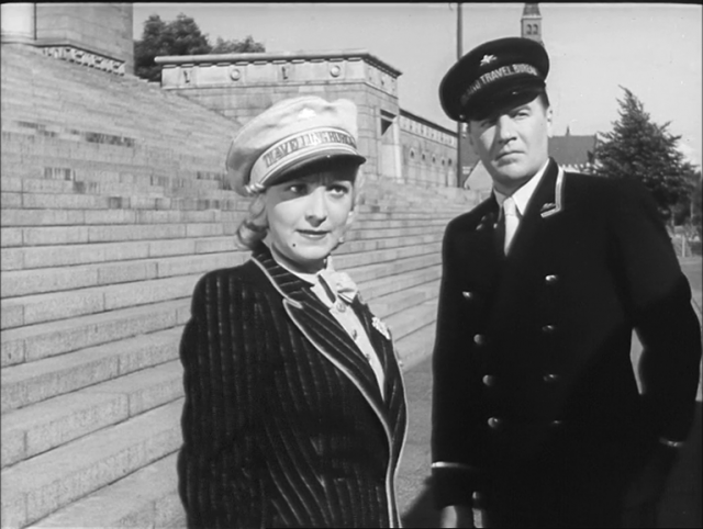 Yrjö Norta - SF-paraati AKA SF Parade (1940)-poster