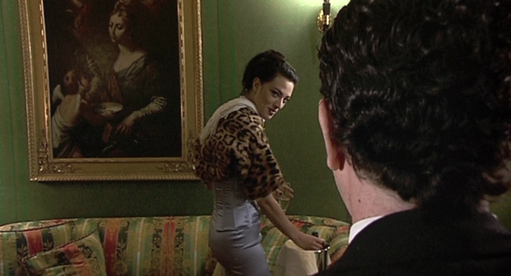 Scarlet Diva (2000) | worldscinema.org-poster