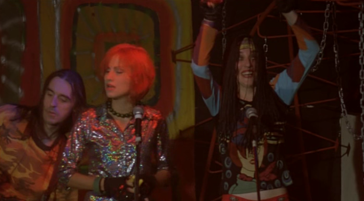 Sivi kamion crvene boje (2004) | worldscinema.org-poster