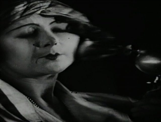 Lev Kuleshov - Sorok serdets AKA Forty Hearts (1930)-poster