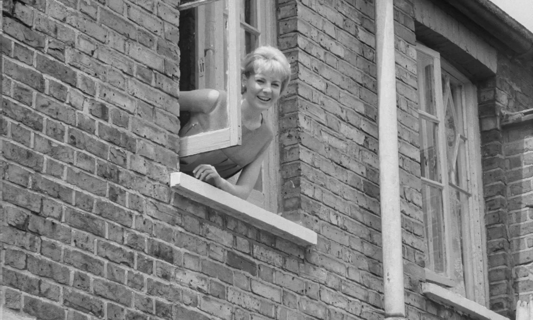 Sparrows Can’t Sing (1963)-poster