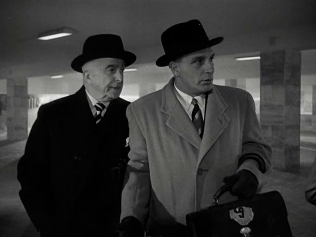 Stazione Termini / Terminal Station Indiscretion (1953) Vittorio De Sica, Jennifer Jones, Montgomery Clift, Gino Cervi, Drama, Romance-poster