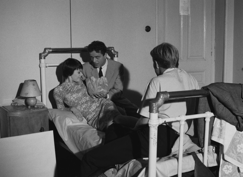 Stranded (1965) by Juleen Compton-poster