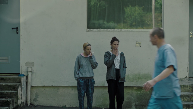 Marija Kavtaradze - Isgyventi vasara AKA Summer Survivors (2018)-poster