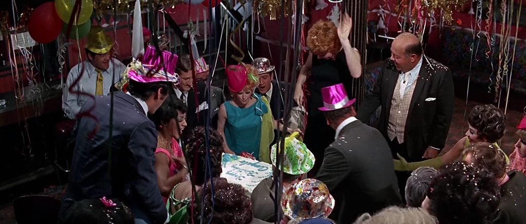 Sweet Charity (1969) Bob Fosse, Shirley MacLaine, John McMartin, Ricardo Montalban, Comedy, Drama, Music-poster