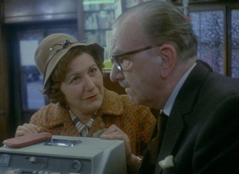 Symptoms (1974) José Ramón Larraz, Angela Pleasence, Peter Vaughan, Lorna Heilbron-poster