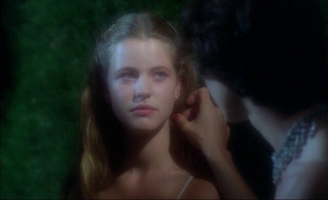 Tendres cousines (1980)-poster