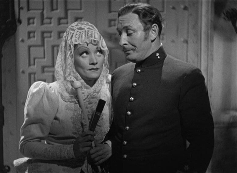 The Devil Is a Woman (1935) Josef von Sternberg, Marlene Dietrich, Lionel Atwill, Edward Everett Horton, Comedy, Drama, Romance-poster