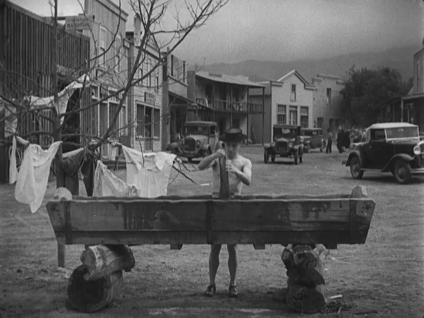 The Gold Ghost (1934) Charles Lamont, Buster Keaton, Warren Hymer, Dorothy Dix, Western, Comedy, Short-poster