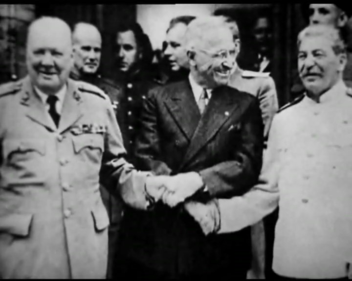 The Hour of the Furnaces AKA La hora de los hornos (1968) Octavio Getino, Fernando E. Solanas, María de la Paz, Edgardo Suárez-poster