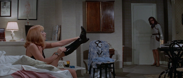 The Lady in the Car with Glasses and a Gun (1970)-poster