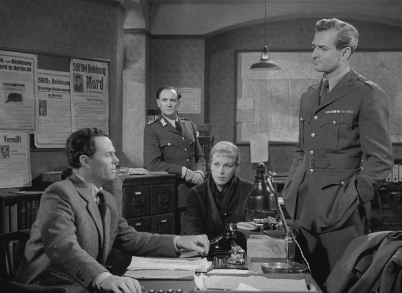 The Man Between (1953) Carol Reed, James Mason, Claire Bloom, Hildegard Knef, Drama, Film-Noir, Thriller-poster