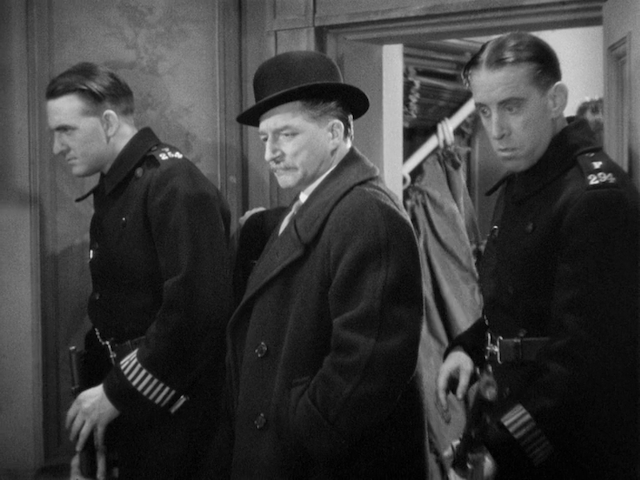 Alfred Hitchcock - The Man Who Knew Too Much (1934)-poster