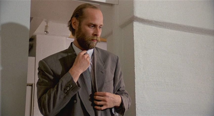 Tulitikkutehtaan tyttö / The Match Factory Girl (1990) Aki Kaurismäki, Kati Outinen, Elina Salo, Esko Nikkari, Drama, Comedy-poster