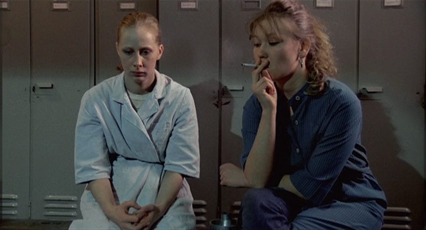 Tulitikkutehtaan tyttö / The Match Factory Girl (1990) Aki Kaurismäki, Kati Outinen, Elina Salo, Esko Nikkari, Drama, Comedy-poster