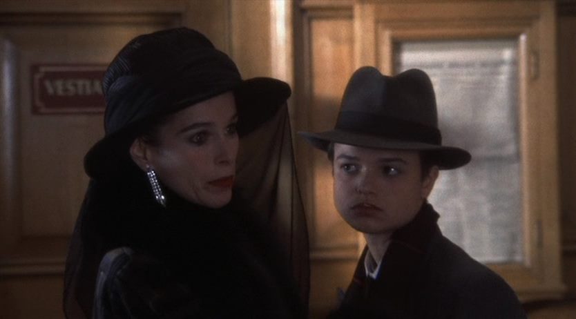 The Moderns (1988) Alan Rudolph, Keith Carradine, Linda Fiorentino, Wallace Shawn, Comedy, Drama, Romance-poster