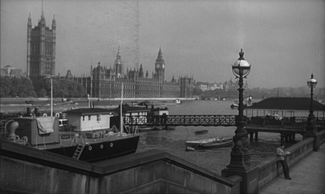 Mario Zampi - The Naked Truth (1957)-poster