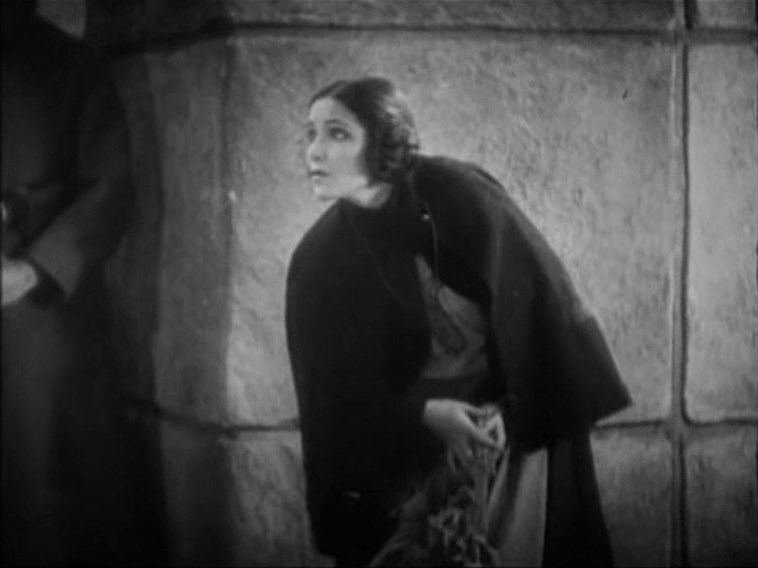 The Red Dance (1928) Raoul Walsh, Dolores del Rio, Charles Farrell, Ivan Linow, Drama, Romance-poster