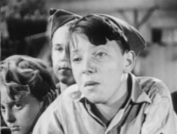 The Underdog (1943) William Nigh, Barton MacLane-poster