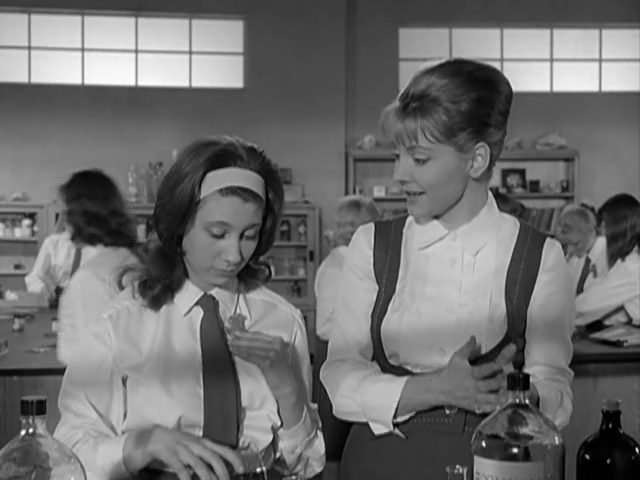 The Yellow Teddy Bears (1963) Robert Hartford-Davis, Jacqueline Ellis, Annette Whiteley, Georgina Patterson, Drama-poster