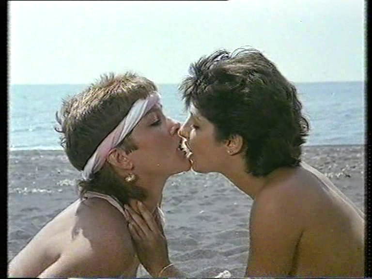 Tiffany, i agriogata tou erota (1985) | Worldscinema | Download Free-poster