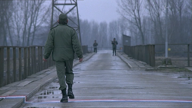 To Meteoro Vima tou Pelargou (1991)-poster