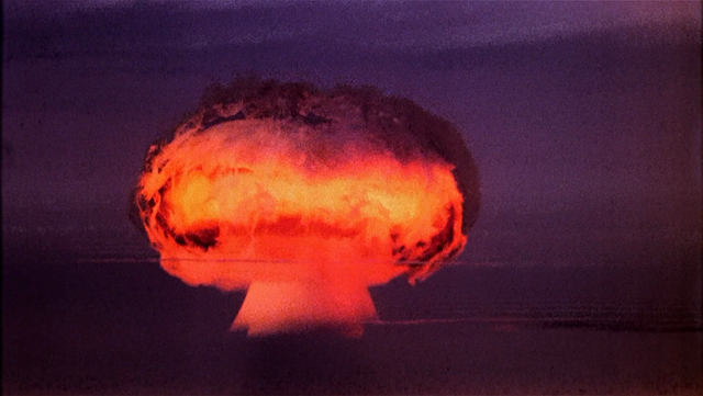 Trinity and Beyond: The Atomic Bomb Movie (1995) (HD) | worldscinema.org | Free Download-poster