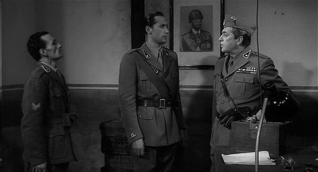 Tutti a casa / Everybody Go Home! (1960) Luigi Comencini, Alberto Sordi, Serge Reggiani, Carla Gravina, Comedy, Drama, War-poster