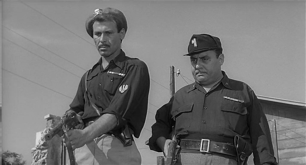 Tutti a casa / Everybody Go Home! (1960) Luigi Comencini, Alberto Sordi, Serge Reggiani, Carla Gravina, Comedy, Drama, War-poster