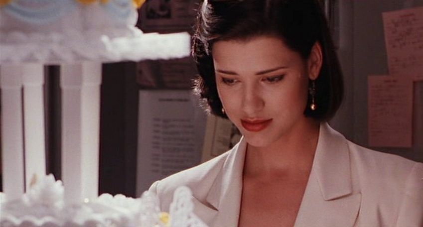 Twenty Bucks (1993) Keva Rosenfeld, Linda Hunt, Brendan Fraser, Elisabeth Shue, Comedy, Drama-poster