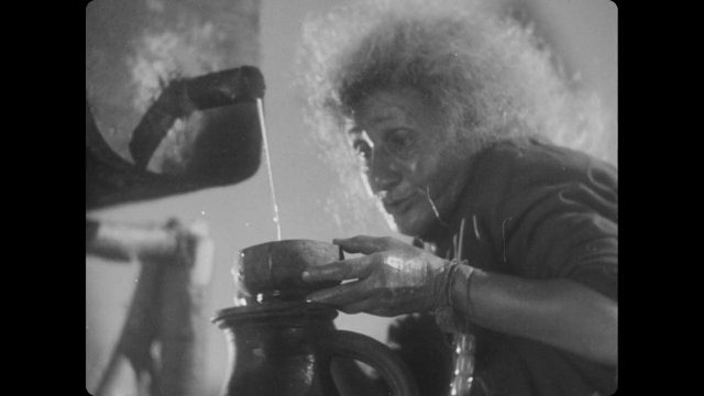 Nutsa Gogoberidze - Ujmuri AKA Cheerless (1934)-poster